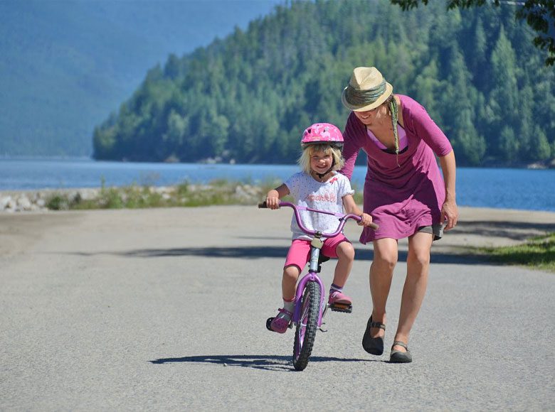 Shores of the Slocan Lake Shores of the Slocan Lake